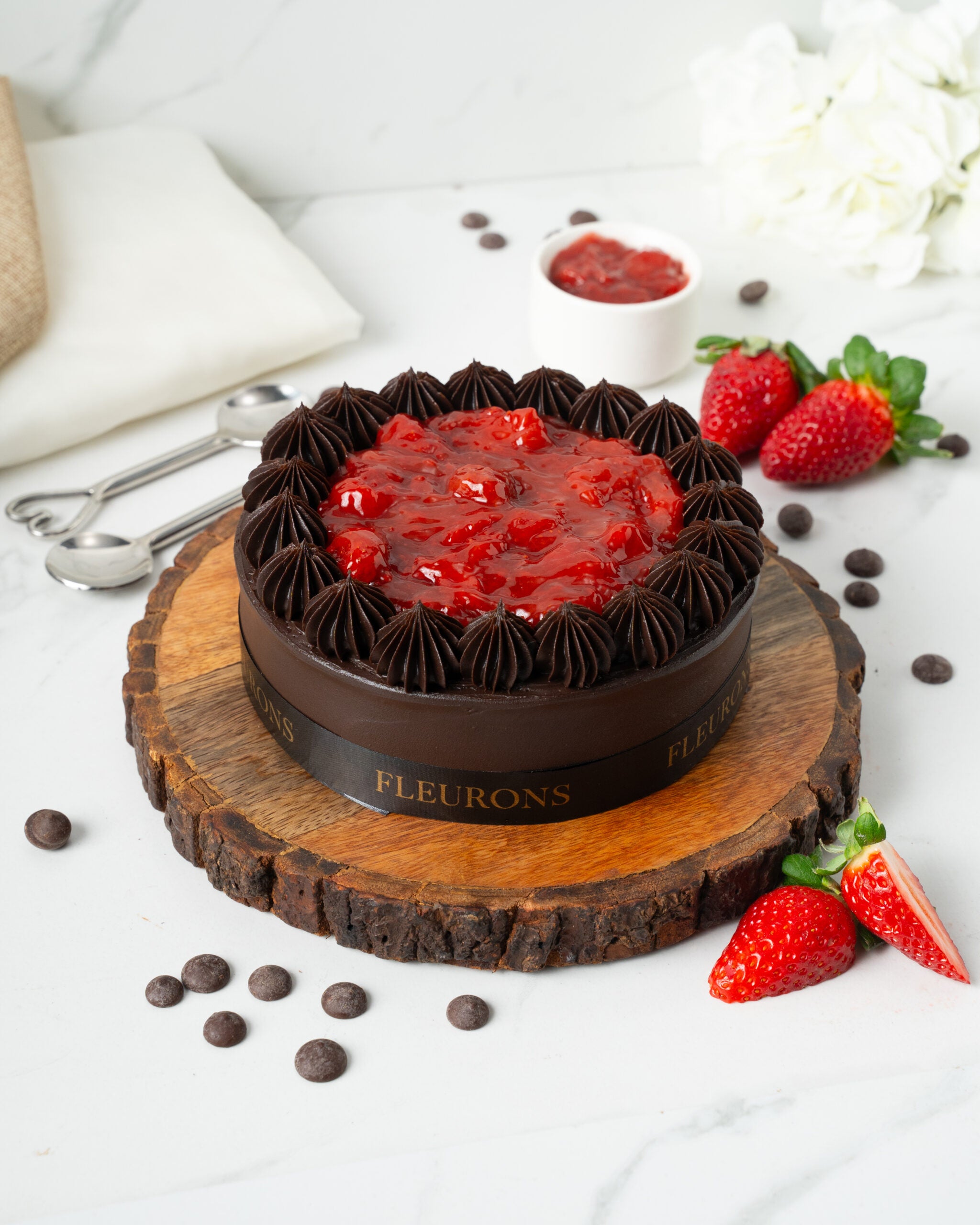Chocolate Strawberry Cake