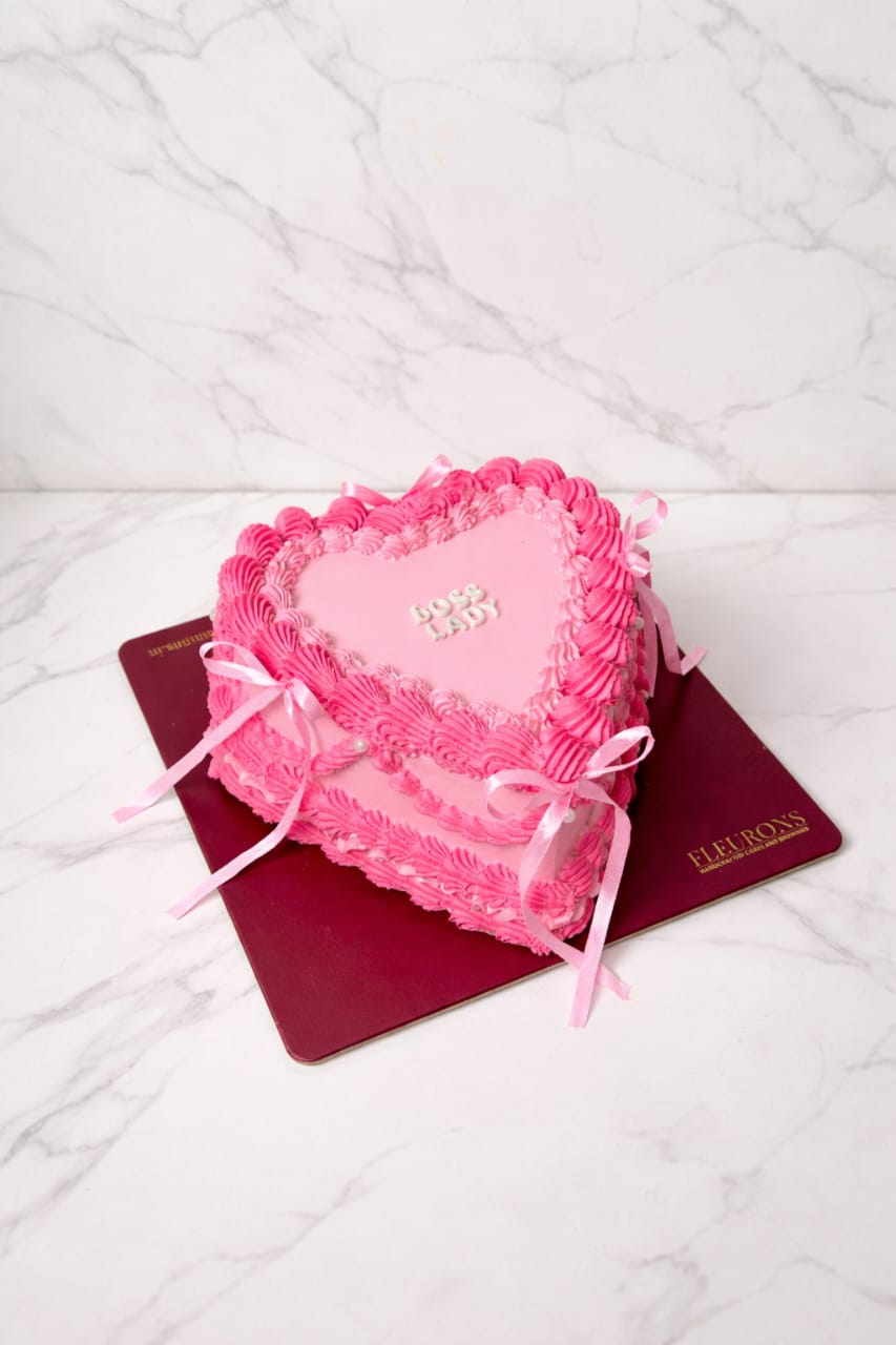 Pink Vintage Heart Cake